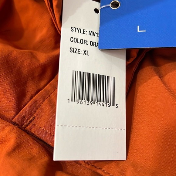 NWT Men's VINCE CAMUTO Burnt Orange Long Sleeve Windbreaker with Pockets - Picture 8 of 9